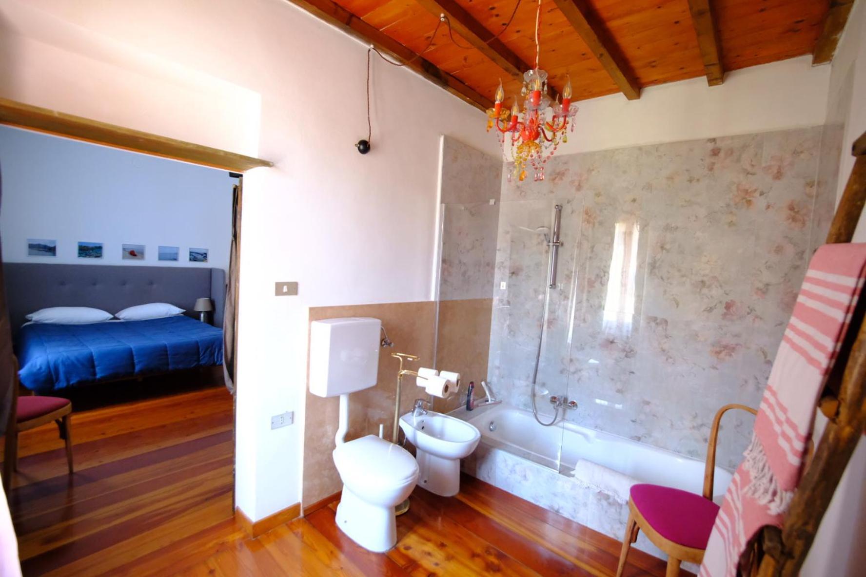 La Casa Dei Ciclisti Apartment ปอนติ ซุล มินโช ห้อง รูปภาพ